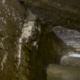 Viste del cunicolo sotterraneo di collegamento della fontana con Palazzo D'Accursio.